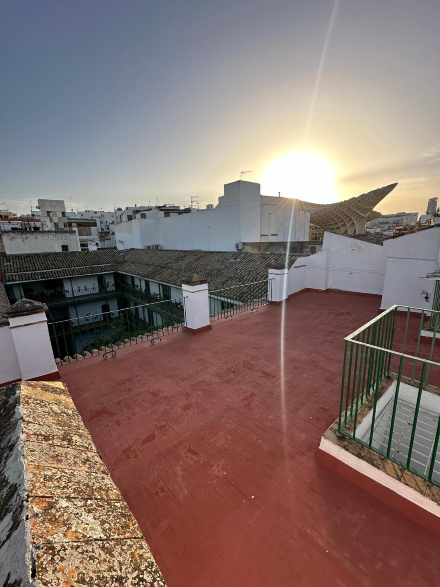 Casa Duque Compartida Familiar 2- Habitacion Bano Propio Севилья Экстерьер фото